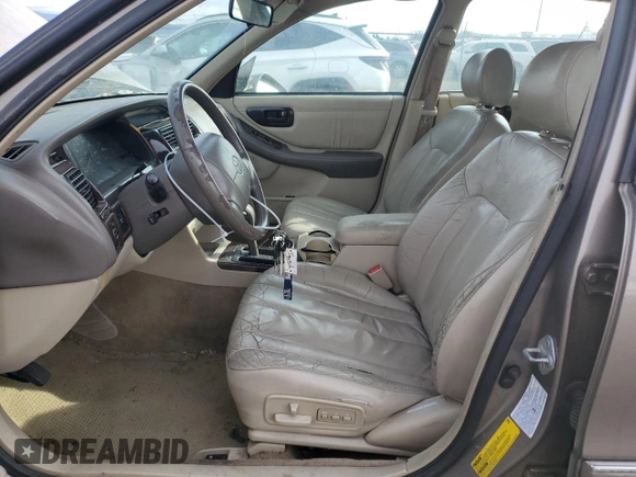 1998 Toyota Avalon XL with VIN 4T1BF18B0WU284522, listed as a Copart auction lot 45590925 with 278,690 mi miles and Salvage Title. Bid and sale history available at DreamBid. Image 7.