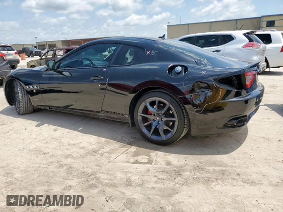 2014 Maserati GranTurismo Sport z VIN ZAM45VLAXE0083282, wystawiony jako Copart lot #61799155 z przebiegiem 71 517 mil mil oraz Szkoda całkowita • Salvage title. Historia ofert i sprzedaży dostępna na DreamBid. Obrazek 2.