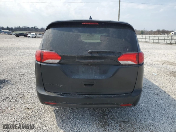 2018 Chrysler Pacifica Touring Plus with VIN 2C4RC1FG8JR352596, listed as a Copart auction lot 49112905 with 147,660 mi miles and Salvage Title. Bid and sale history available at carsss.com. Image 6.
