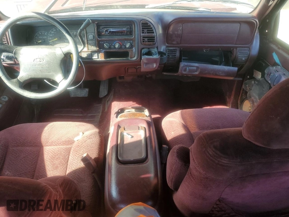 1997 Chevrolet Silverado 1500 with VIN 2GCEK19R3V1277602, listed as a Copart auction lot 45843165 with 417,524 mi miles and Salvage Title. Bid and sale history available at DreamBid. Image 8.