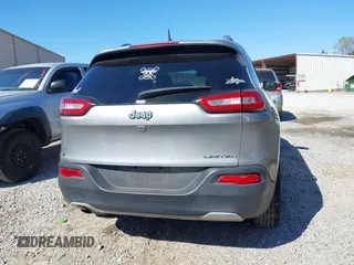 2016 Jeep Cherokee Limited with VIN 1C4PJLDB8GW239294, listed as a IAAI auction lot 41675712 with 140,491 mi miles. Bid and sale history available at carsss.com. Image 16.