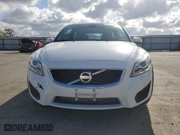2011 Volvo C30 with VIN YV1672MK3B2205455, listed as a Copart auction lot 51128085 with 100,576 mi miles and Salvage Title. Bid and sale history available at carsss.com. Image 5.