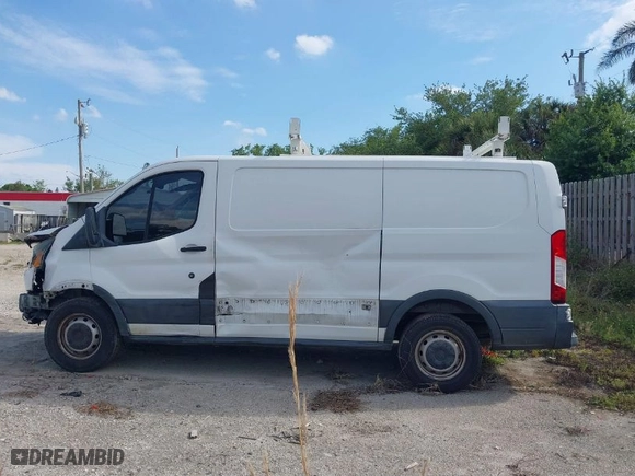 2016 Ford Transit Van with VIN 1FTYR1YM0GKA86155, listed as a IAAI auction lot 41840237 with NaN miles. Bid and sale history available at carsss.com. Image 15.