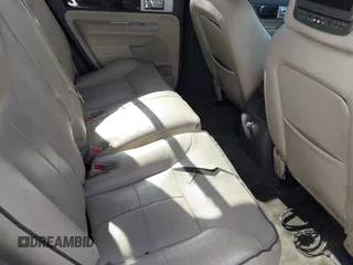 2008 Lincoln MKX with VIN 2LMDU68C38BJ24412, listed as a IAAI auction lot 42050624 with 180,803 mi miles. Bid and sale history available at carsss.com. Image 8.