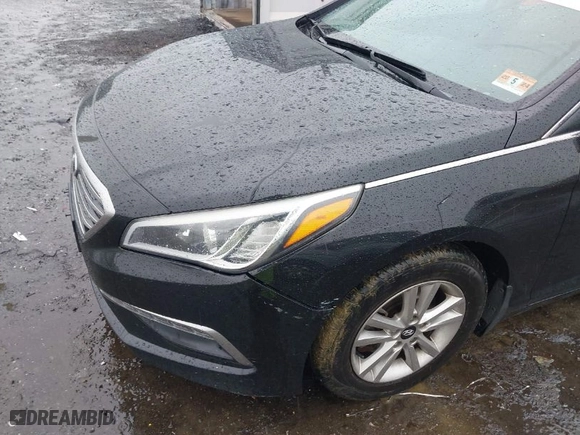 2015 Hyundai Sonata 2.4L SE with VIN 5NPE24AF4FH216200, listed as a IAAI auction lot 41994923 with 117,700 mi miles. Bid and sale history available at carsss.com. Image 6.