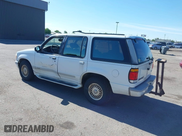 1995 Ford Explorer Eddie Bauer z VIN 1FMDU34XXSZA95353, wystawiony jako IAAI lot #42311338 z przebiegiem 199 013 mil mil oraz . Historia ofert i sprzedaży dostępna na DreamBid. Obrazek 3.