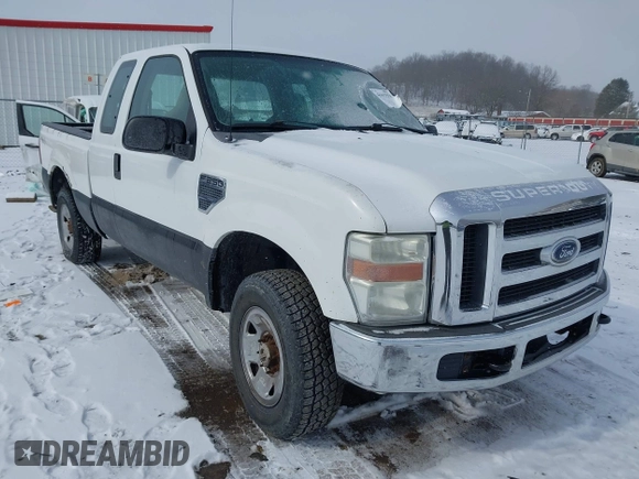 2008 Ford Super Duty F-250 SRW XL with VIN 1FTSX21598EC82566, listed as a IAAI auction lot 41617538 with 166,479 mi miles. Bid and sale history available at carsss.com. Image 1.