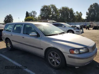 2004 Volvo V70 с VIN YV1SW64A842447726, выставлен на аукционе Copart как лот 78762314 с пробегом 197 837 миль миль и Списание • Salvage title. История ставок и продаж доступна на DreamBid. Изображение 4.