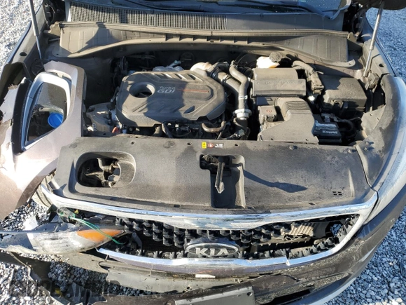 2017 Kia Sorento EX with VIN 5XYPHDA11HG216127, listed as a Copart auction lot 82587064 with 115,789 mi miles and Salvage Title. Bid and sale history available at carsss.com. Image 13.