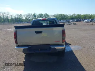 2005 GMC Canyon 1SF SLE Z71 z VIN 1GTDT136658195884, wystawiony jako IAAI lot #42243052 z przebiegiem 146 432 mil mil oraz . Historia ofert i sprzedaży dostępna na DreamBid. Obrazek 17.