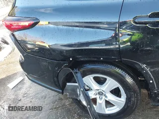 2023 Toyota Highlander L z VIN 5TDKDRAH6PS505375, wystawiony jako IAAI lot #41662089 z przebiegiem 9 700 mil mil oraz . Historia ofert i sprzedaży dostępna na DreamBid. Obrazek 16.