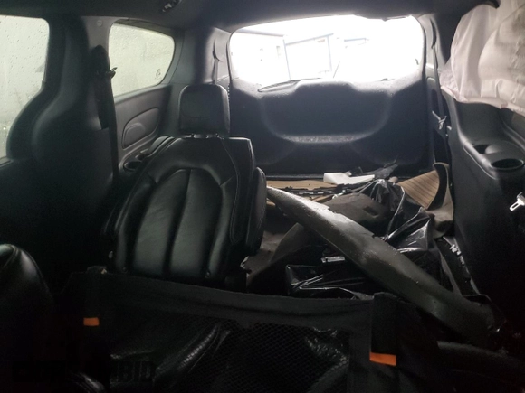 2023 Chrysler Pacifica Touring L with VIN 2C4RC1BG1PR516608, listed as a Copart auction lot 43554715 with Not provided miles and Salvage title. Bid and sale history available at DreamBid. Image 10.