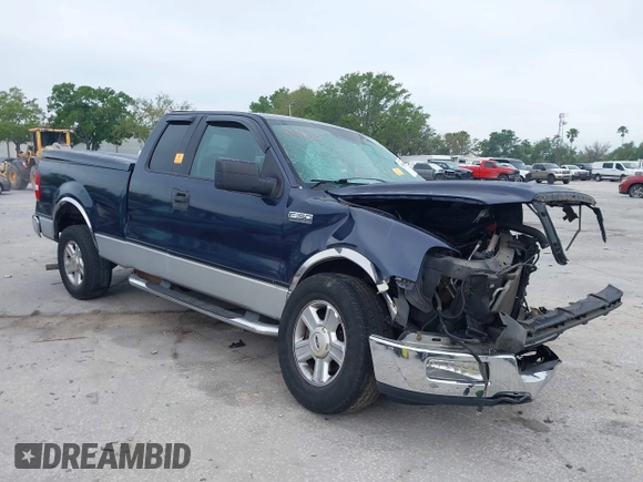 2004 Ford F-150 STX with VIN 1FTRX12W94NA00680, listed as a IAAI auction lot 41880972 with 1 mi miles. Bid and sale history available at carsss.com. Image 1.