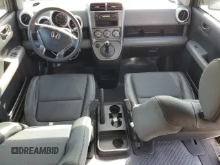 2005 Honda Element LX with VIN 5J6YH17355L012730, listed as a Copart auction lot 43391835 with 40,626 mi miles and Salvage Title. Bid and sale history available at DreamBid. Image 8.