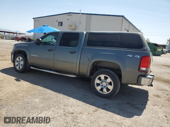 2011 GMC Sierra 1500 SLE with VIN 3GTP2VE38BG188869, listed as a Copart auction lot 60488425 with 300,788 mi miles and Salvage title. Bid and sale history available at DreamBid. Image 2.