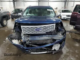 2017 Ford Explorer Platinum с VIN 1FM5K8HTXHGA83223, выставлен на аукционе Copart как лот 58633485 с пробегом 158 926 миль миль и Списание • Salvage title. История ставок и продаж доступна на DreamBid. Изображение 5.