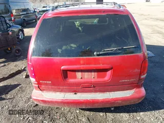 1999 Dodge Caravan z VIN 1B4GP45G7XB554879, wystawiony jako IAAI lot #41644242 z przebiegiem Nie podano mil oraz . Historia ofert i sprzedaży dostępna na DreamBid. Obrazek 17.