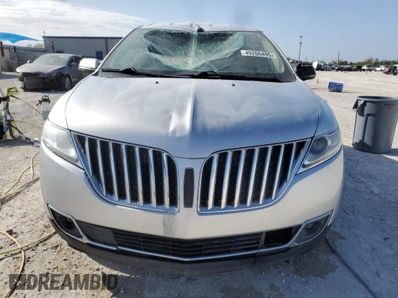 2014 Lincoln MKX with VIN 2LMDJ6JK1EBL15560, listed as a Copart auction lot 49206495 with 74,430 mi miles and Salvage Title. Bid and sale history available at DreamBid. Image 5.