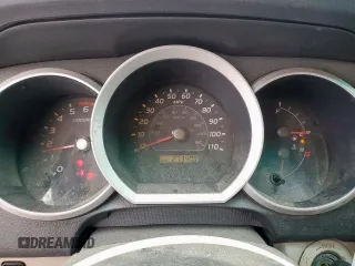 2008 Toyota 4Runner SR5 z VIN JTEZU14R98K003954, wystawiony jako Copart lot #55839255 z przebiegiem 273 400 mil mil oraz Czysty tytuł • Clean title. Historia ofert i sprzedaży dostępna na DreamBid. Obrazek 9.