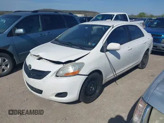 2007 Toyota Yaris with VIN JTDBT923471035723, listed as a IAAI auction lot 41927760 with 218,042 mi miles and . Bid and sale history available at carsss.com. Image 2.