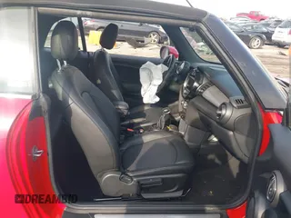 2019 MINI Convertible Cooper with VIN WMWWG5C59K3F79792, listed as a IAAI auction lot 41779813 with 25,671 mi miles and . Bid and sale history available at DreamBid. Image 5.