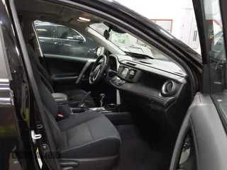 2018 Toyota RAV4 XLE с VIN 2T3RFREVXJW721812, выставлен на аукционе IAAI как лот 42358506 с пробегом 100 777 миль миль и . История ставок и продаж доступна на DreamBid. Изображение 5.