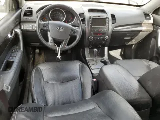 2013 Kia Sorento EX with VIN 5XYKUDA64DG327766, listed as a Copart auction lot 61648825 with 159,764 mi miles and Salvage title. Bid and sale history available at DreamBid. Image 8.