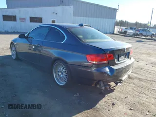2008 BMW 3 Series 328i with VIN WBAWB335X8P134477, listed as a IAAI auction lot 41689616 with 187,974 mi miles. Bid and sale history available at carsss.com. Image 3.