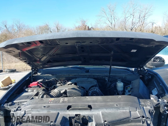 2012 Chevrolet Suburban LS with VIN 1GNSCHE0XCR260405, listed as a IAAI auction lot 41392088 with 183,924 mi miles. Bid and sale history available at carsss.com. Image 10.