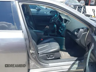2014 Nissan Maxima S с VIN 1N4AA5AP8EC499295, выставлен на аукционе IAAI как лот 42582316 с пробегом 120 482 миль миль и . История ставок и продаж доступна на DreamBid. Изображение 5.