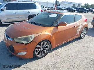 2013 Hyundai Veloster w/Gray Int with VIN KMHTC6ADXDU131620, listed as a IAAI auction lot 42099179 with 1 mi miles. Bid and sale history available at carsss.com. Image 2.
