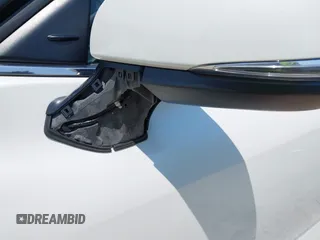 2020 Toyota Highlander L with VIN 5TDCZRAH4LS028560, listed as a IAAI auction lot 42436309 with 55,569 mi miles and . Bid and sale history available at DreamBid. Image 18.