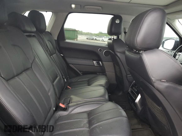 2014 Land Rover Range Rover Sport HSE with VIN SALWR2WF9EA502054, listed as a Copart auction lot 58497955 with 135,563 mi miles and Salvage title. Bid and sale history available at DreamBid. Image 10.