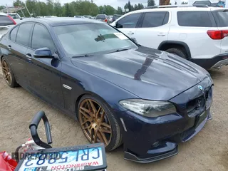 2015 BMW 5 Series 528i z VIN WBA5A5C57FD513039, wystawiony jako IAAI lot #42262592 z przebiegiem 79 328 mil mil oraz . Historia ofert i sprzedaży dostępna na DreamBid. Obrazek 1.