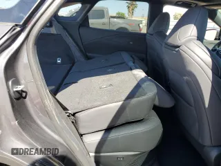2024 Lexus RX 500h F Sport Performance z VIN 2T2BCMEA1RC020345, wystawiony jako Copart lot #57066755 z przebiegiem 3 148 mil mil oraz Szkoda całkowita • Salvage title. Historia ofert i sprzedaży dostępna na DreamBid. Obrazek 10.