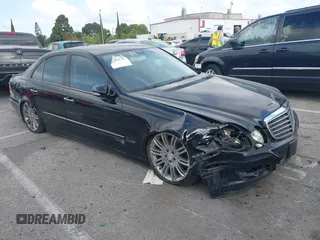 2007 Mercedes-Benz E 550 Sport with VIN WDBUF72X07A982649, listed as a IAAI auction lot 42125131 with Not provided miles and . Bid and sale history available at DreamBid. Image 1.