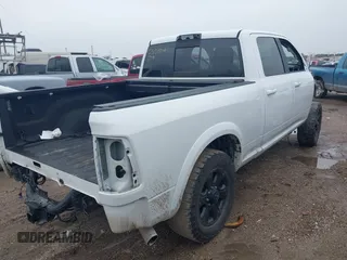 2018 Ram 2500 Laramie with VIN 3C6UR5FL7JG260700, listed as a IAAI auction lot 41343304 with Not provided miles and . Bid and sale history available at DreamBid. Image 4.