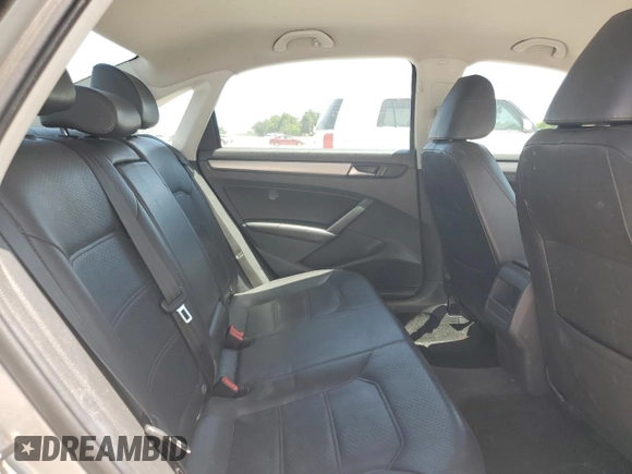 2014 Volkswagen Passat Wolfsburg Edition with VIN 1VWAT7A39EC095920, listed as a Copart auction lot 56628415 with 103,492 mi miles and Salvage title. Bid and sale history available at DreamBid. Image 10.
