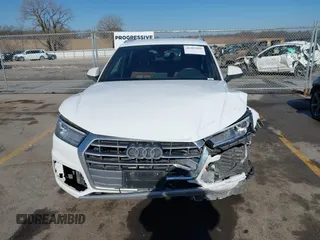 2019 Audi Q5 Premium with VIN WA1ANAFY1K2112607, listed as a IAAI auction lot 41482680 with 58,000 mi miles. Bid and sale history available at carsss.com. Image 13.