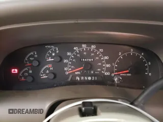 2000 Ford Excursion с VIN 1FMNU43L9YEE34533, выставлен на аукционе Copart как лот 71250094 с пробегом 164 764 миль миль и Чистый • Clean title. История ставок и продаж доступна на DreamBid. Изображение 9.