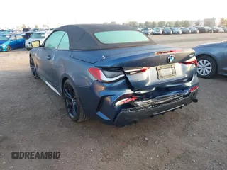 2024 BMW 4 Series 430i z VIN WBA23AT07RCP27372, wystawiony jako IAAI lot #41435983 z przebiegiem 12 924 mil mil oraz . Historia ofert i sprzedaży dostępna na DreamBid. Obrazek 3.