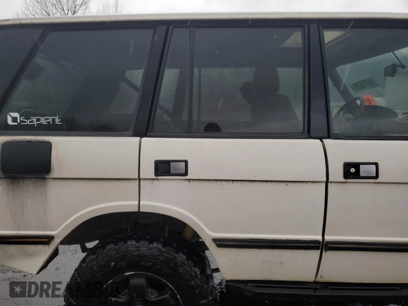 1991 Land Rover Range Rover with VIN SALHV124XMA605162, listed as a Copart auction lot 43775265 with 68,368 mi miles and Clean Title. Bid and sale history available at DreamBid. Image 10.