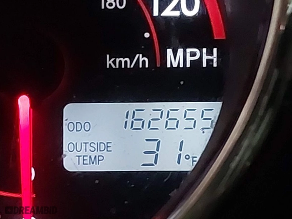 2007 Toyota Matrix STD with VIN 2T1KR32E77C657743, listed as a IAAI auction lot 41601836 with 162,655 mi miles. Bid and sale history available at carsss.com. Image 16.