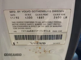 1993 Volvo 240 с VIN YV1AW8803P1949546, выставлен на аукционе IAAI как лот 42411136 с пробегом 225 859 миль миль и . История ставок и продаж доступна на DreamBid. Изображение 9.