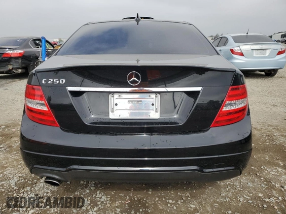 2013 Mercedes-Benz C 250 Sport с VIN WDDGF4HB1DA859663, выставлен на аукционе Copart как лот 60517295 с пробегом 80 699 миль миль и Списание • Salvage title. История ставок и продаж доступна на DreamBid. Изображение 6.