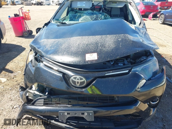 2018 Toyota RAV4 XLE with VIN 2T3WFREV8JW476348, listed as a IAAI auction lot 41641892 with 1 mi miles. Bid and sale history available at carsss.com. Image 10.