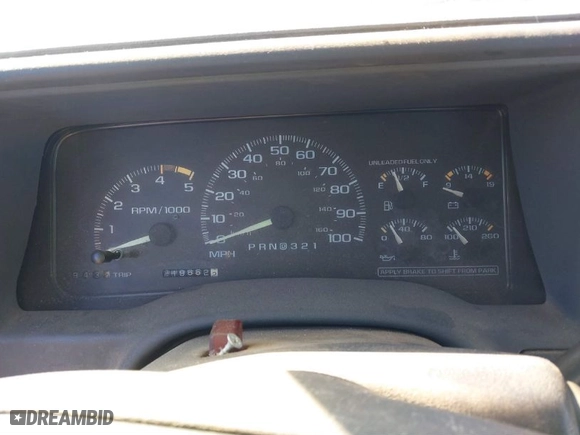 1995 Chevrolet C/K 1500 with VIN 1GCEC19K9SE171102, listed as a IAAI auction lot 41883173 with 219,652 mi miles. Bid and sale history available at carsss.com. Image 7.