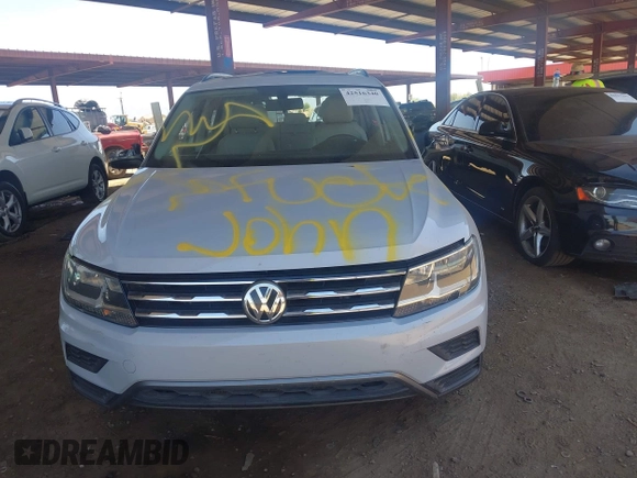 2018 Volkswagen Tiguan SEL with VIN 3VV3B7AX8JM132211, listed as a IAAI auction lot 42516340 with 75,641 mi miles and . Bid and sale history available at DreamBid. Image 12.