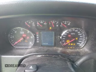 2014 GMC Sierra 1500 z VIN 1GTN1TEH0EZ352369, wystawiony jako IAAI lot #41982812 z przebiegiem 142 684 mil mil oraz . Historia ofert i sprzedaży dostępna na DreamBid. Obrazek 7.