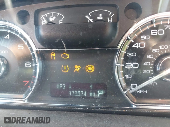 2009 Lincoln MKS with VIN 1LNHM94R89G600883, listed as a IAAI auction lot 42461055 with 172,574 mi miles and . Bid and sale history available at DreamBid. Image 16.